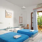 Ξενοδοχείο με διαμερίσματα ενοικιαζόμενα κλεοπάτρα