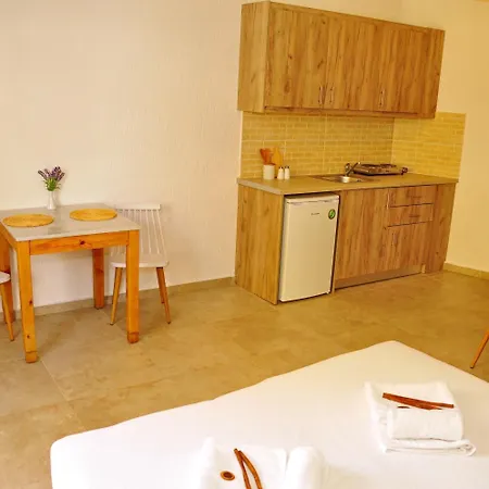 Cleopatra Hersonissos (Crete)