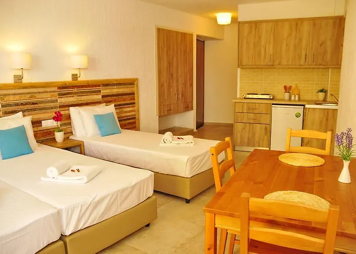 Aparthotel Cleopatra 3*