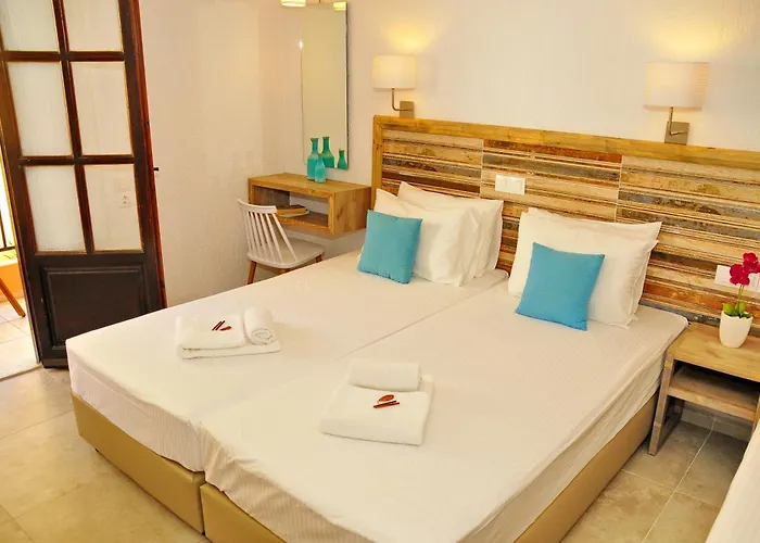 Cleopatra Aparthotel 3*