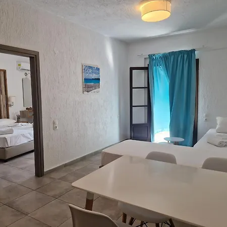 Cleopatra Apartmanhotel Herszonisszosz